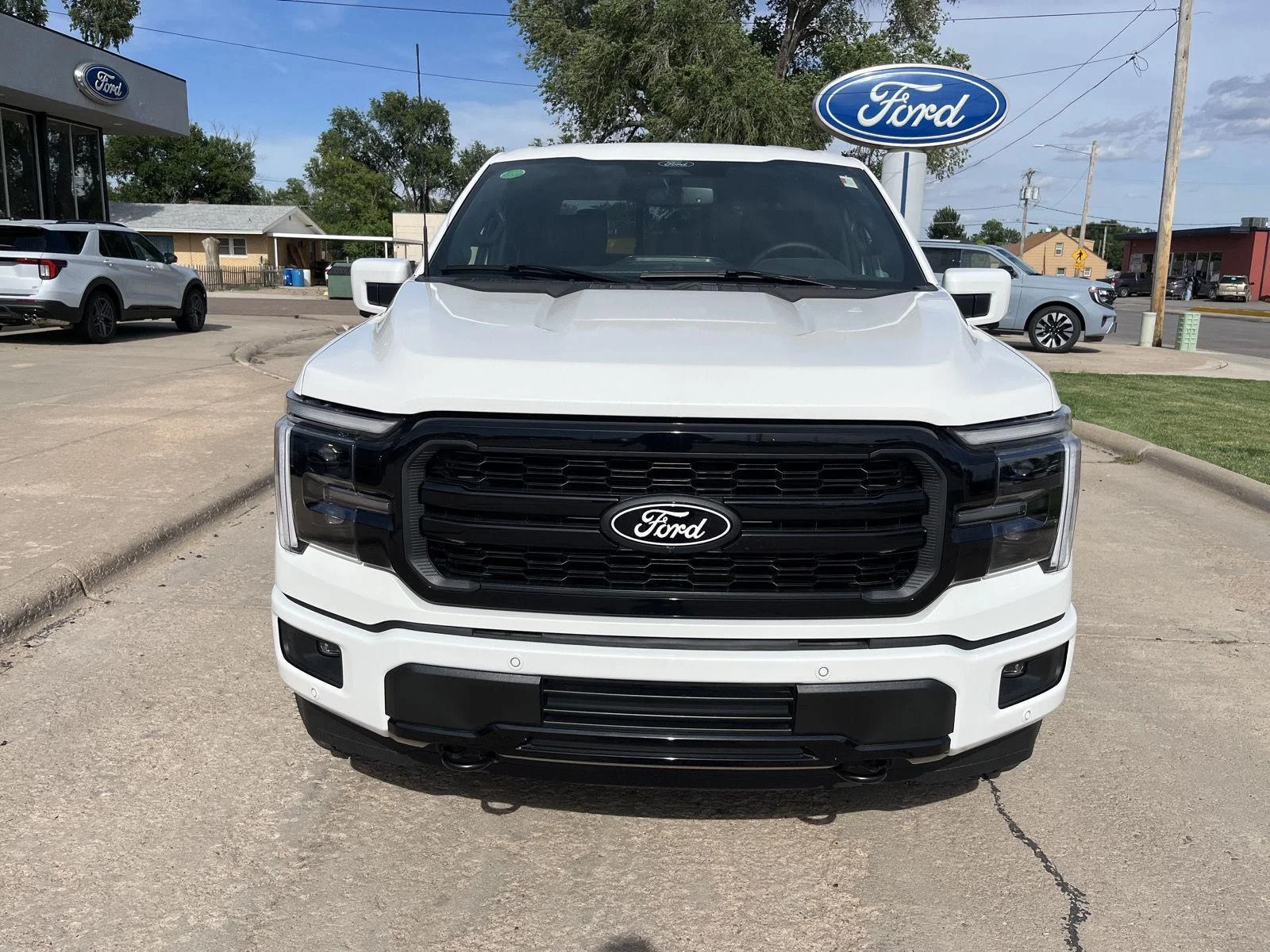 New 2026 Star White Metallic Tri-Coat Ford Lariat® image 3