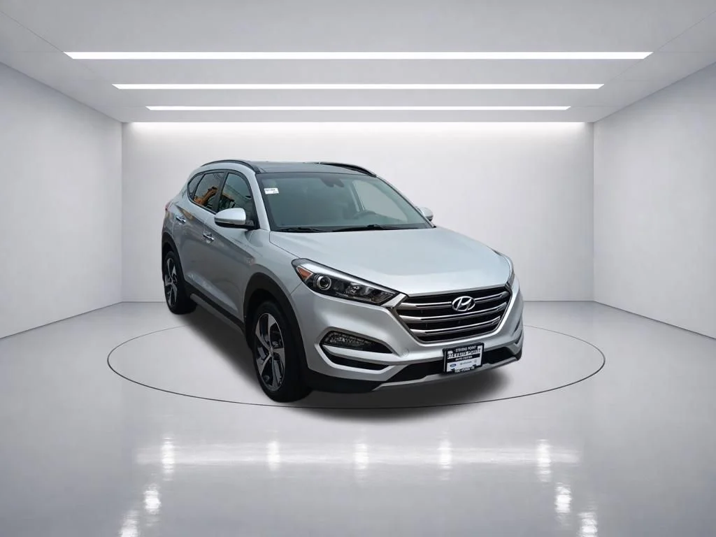 Used 2018 Molten Silver Hyundai Limited image 9
