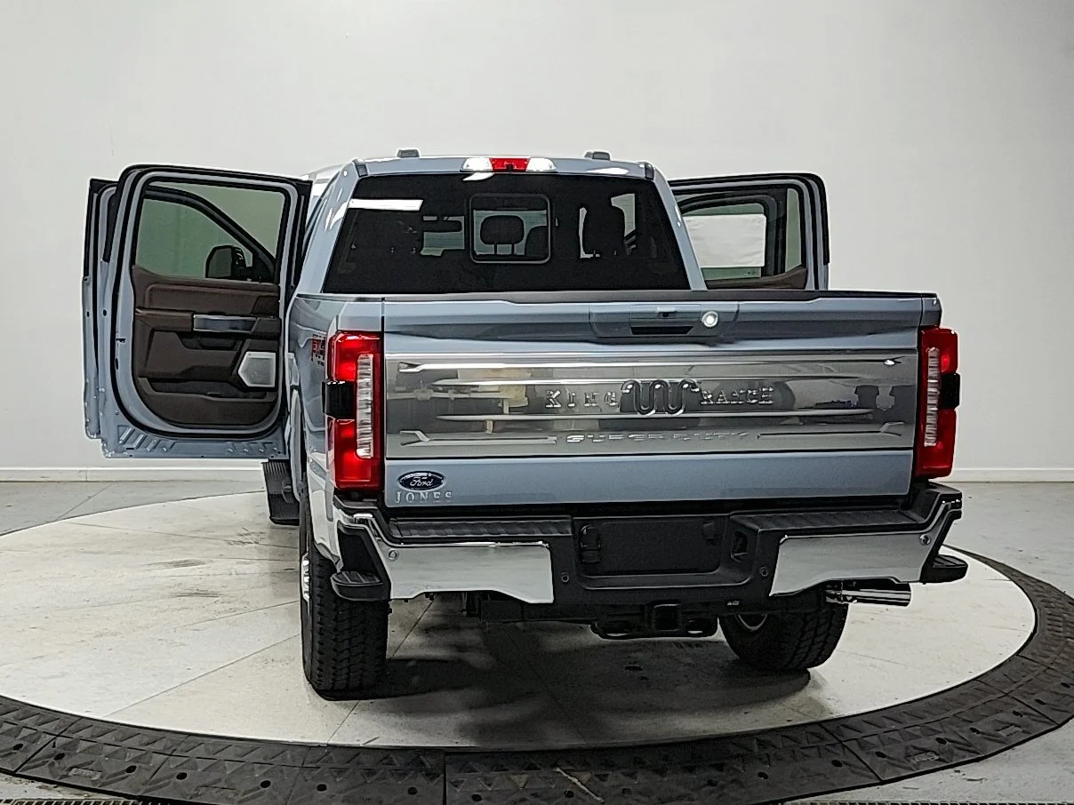 New 2026 Gray Ford King Ranch image 15