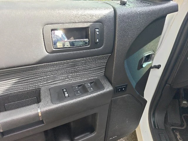 Used 2019 White Ford SEL image 10