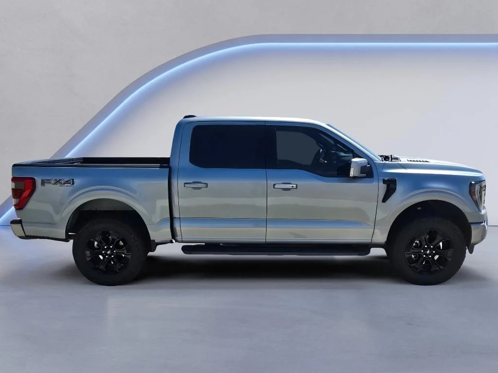 Used 2022 Iconic Silver Metallic Ford LARIAT image 6