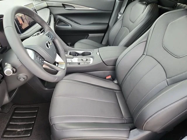 2026 INFINITI QX60 LUXE - Photo 10