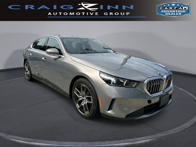 2026 BMW 5 Series 530i