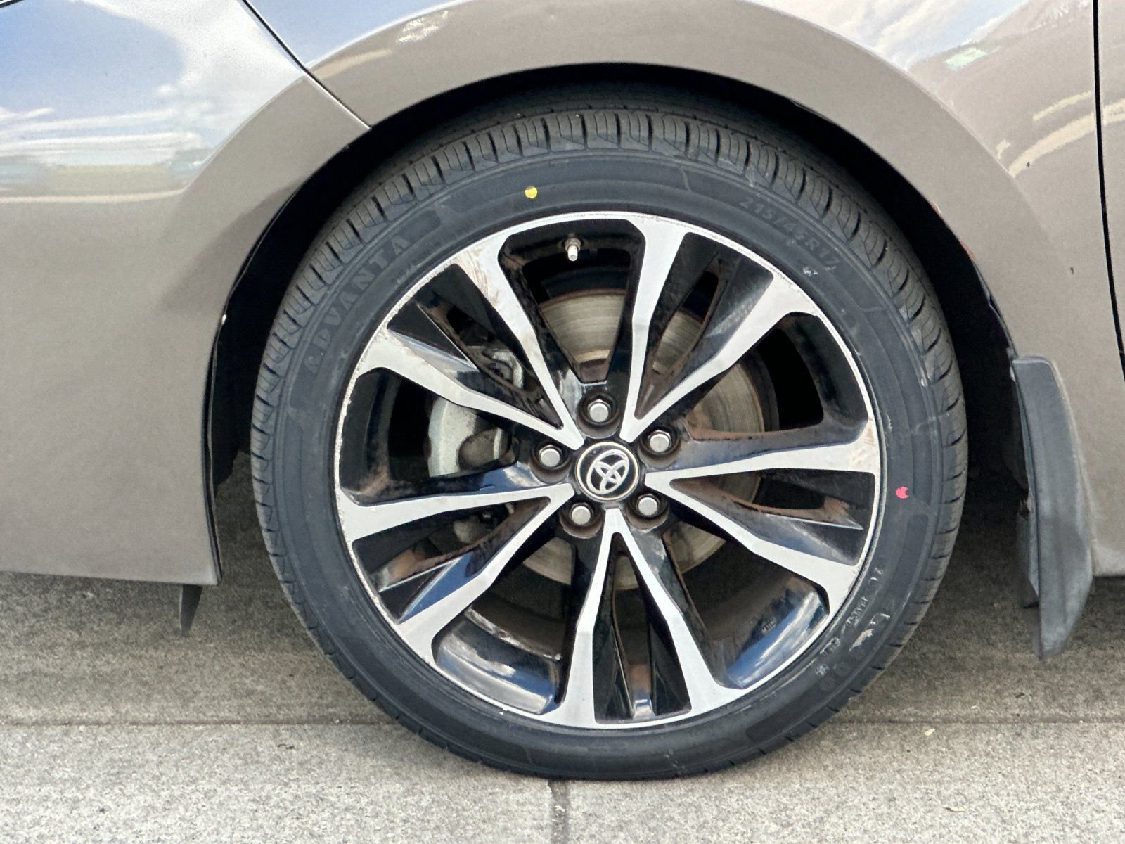 Used 2017 Gray Metallic Toyota SE image 22