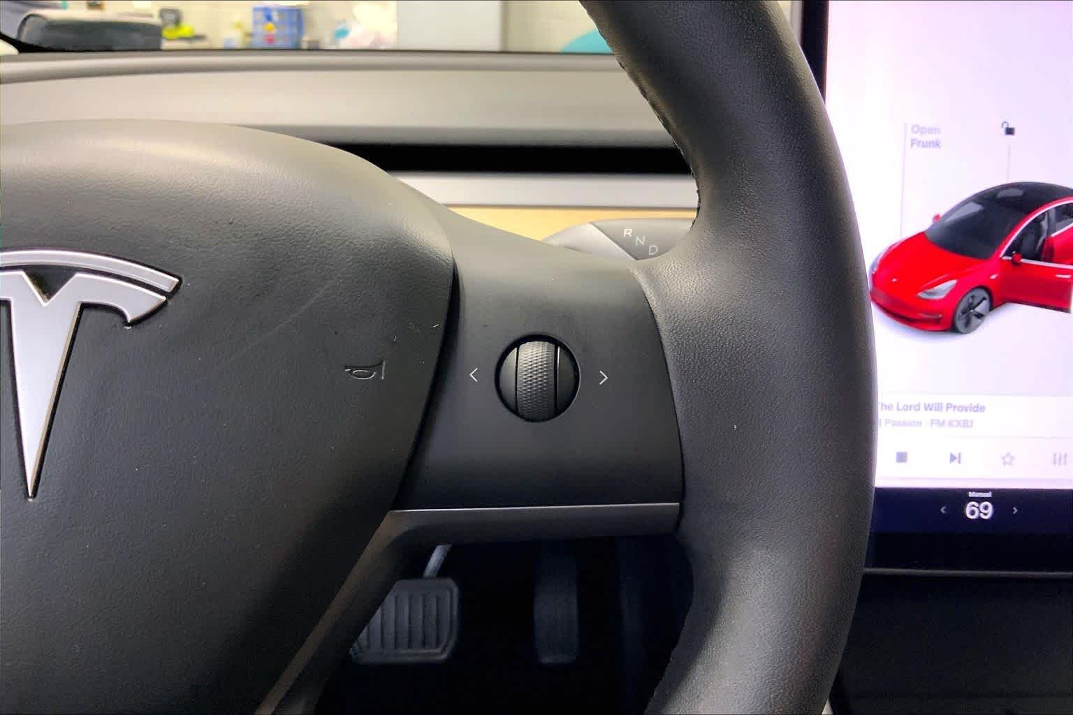 Used 2020 Red Multi-Coat Tesla Standard Range image 23