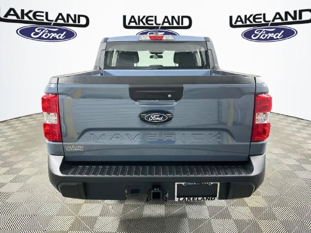 New 2026 Gray Ford XLT image 4
