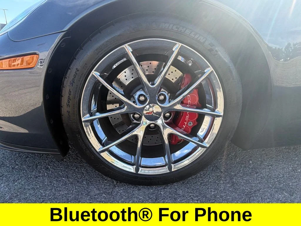Used 2009 Gray Chevrolet Z06 image 9