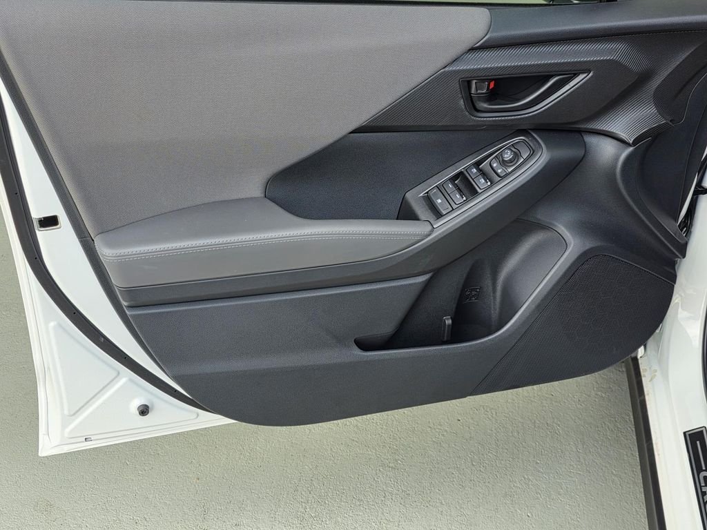 New 2026 CRYSTAL WHITE PEARL Subaru Premium image 32