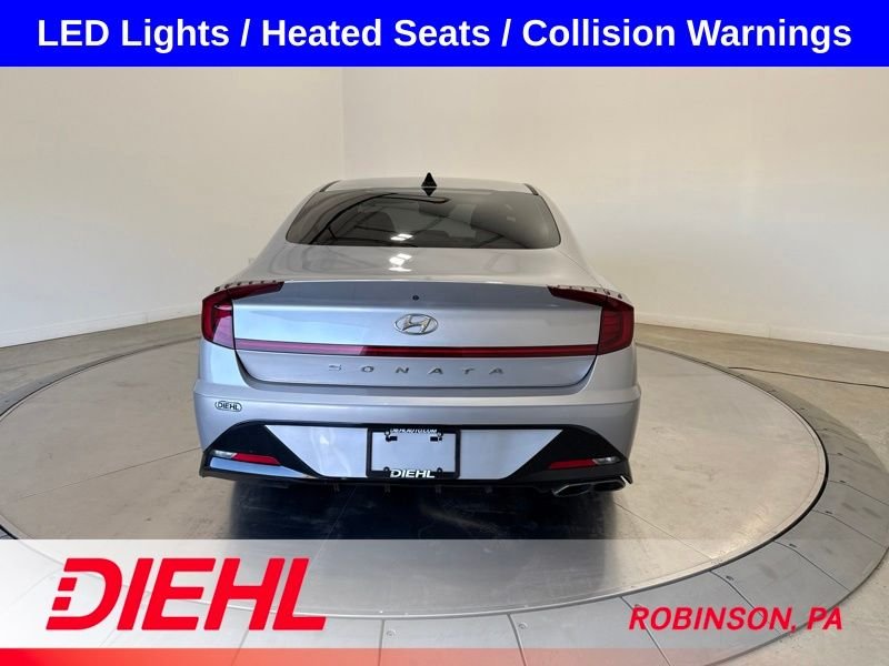 Used 2023 Silver Hyundai SEL image 6
