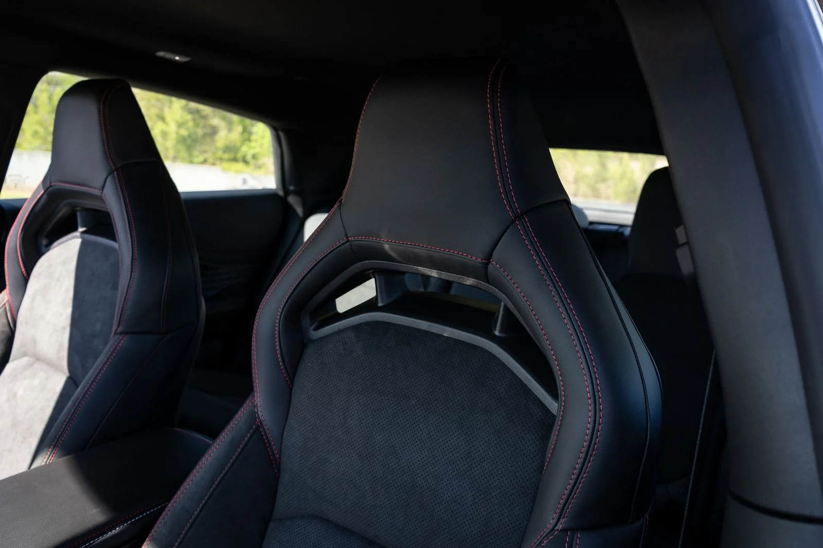 New 2026 Diamond Black Crystal Pearlcoat Dodge R/T image 28