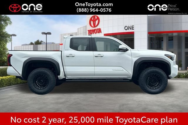 New 2026 Ice Cap Toyota  SR5 image 3