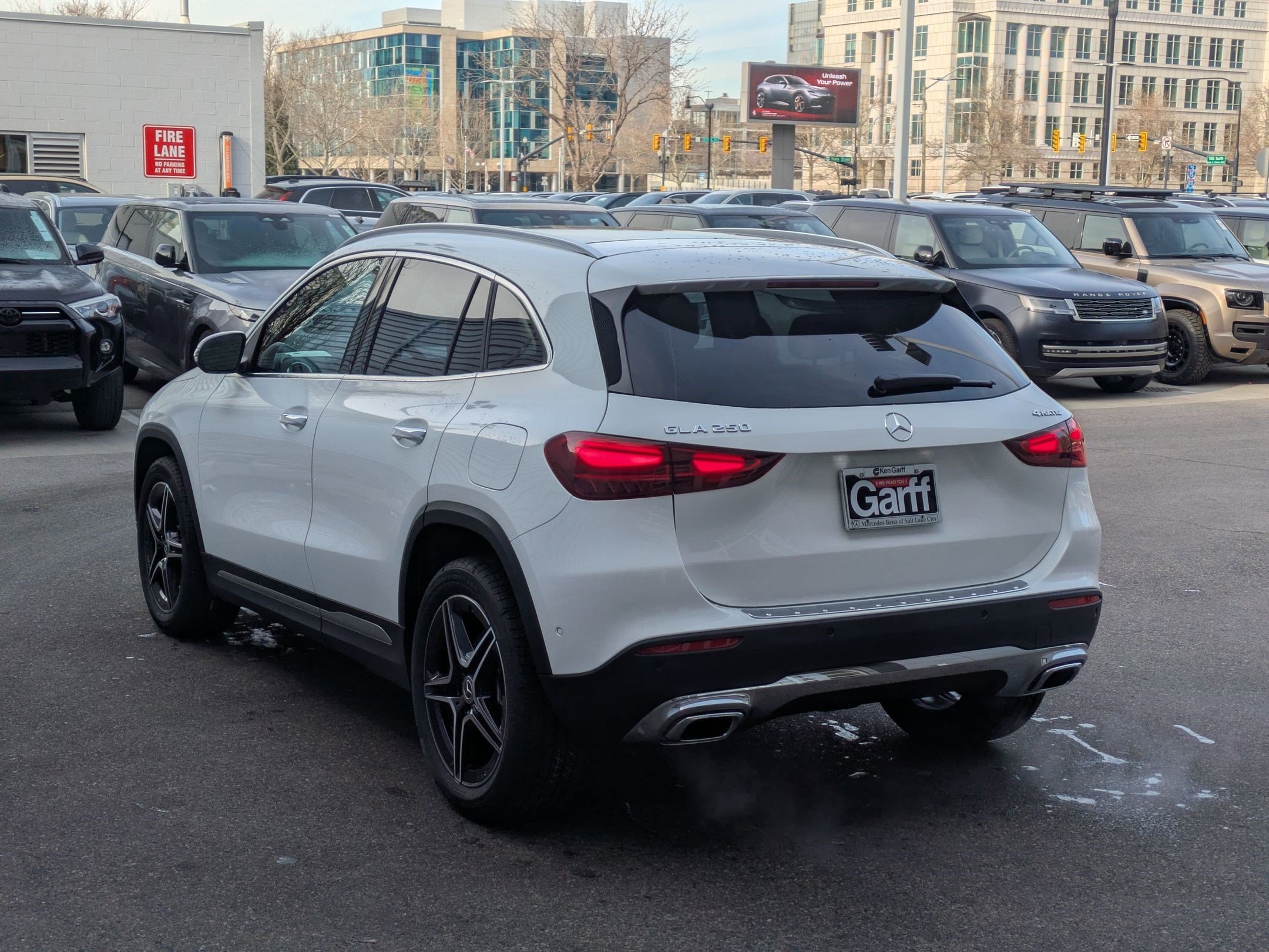 New 2026 Polar White Mercedes-Benz GLA 250 image 5