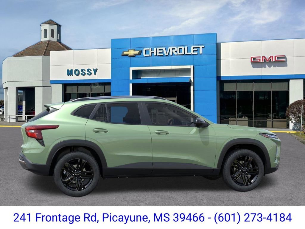New 2026 Cacti Green Chevrolet ACTIV image 5