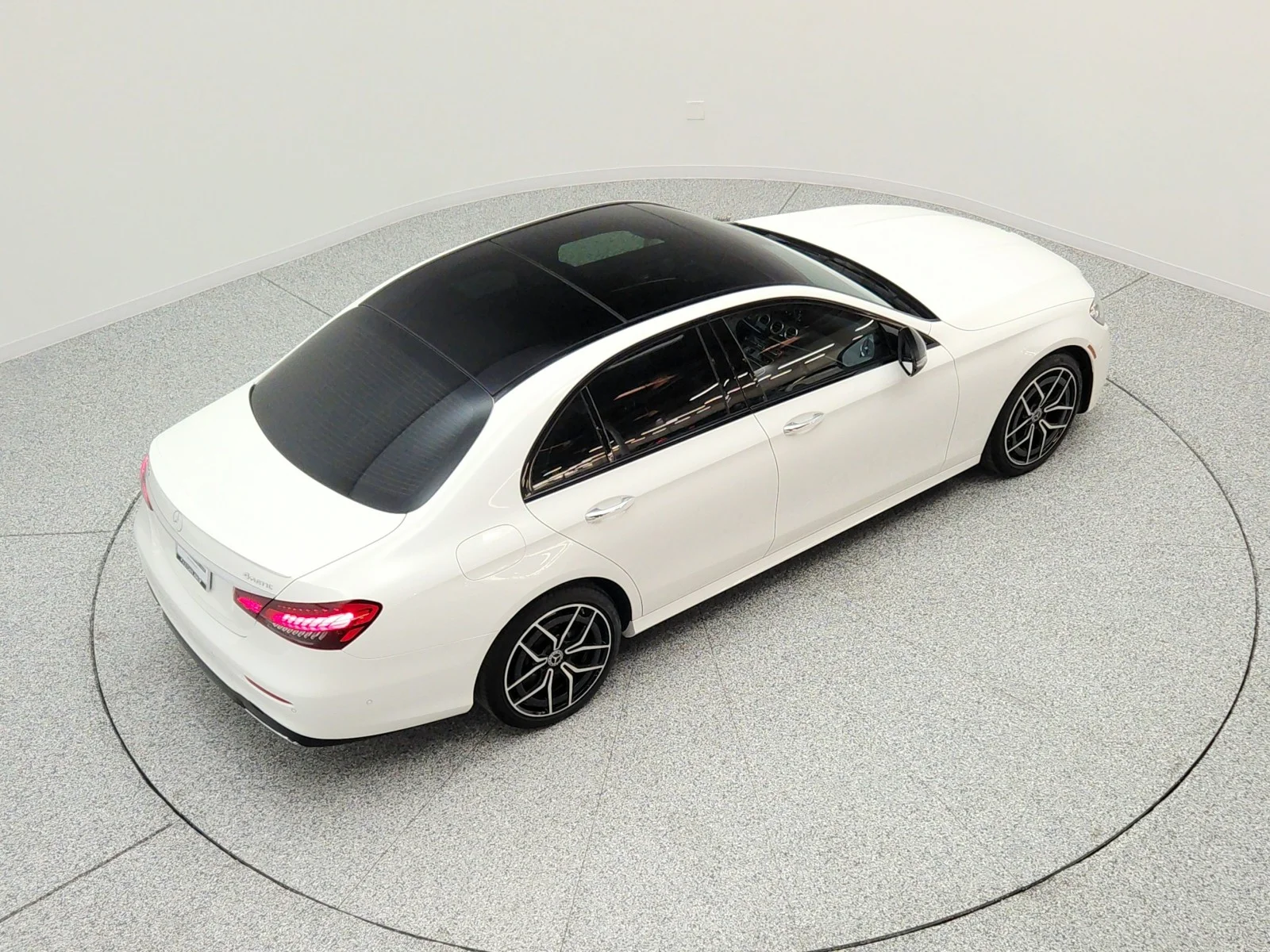 Certified Used 2023 Polar White Mercedes-Benz E 450 4MATIC® Sedan image 27