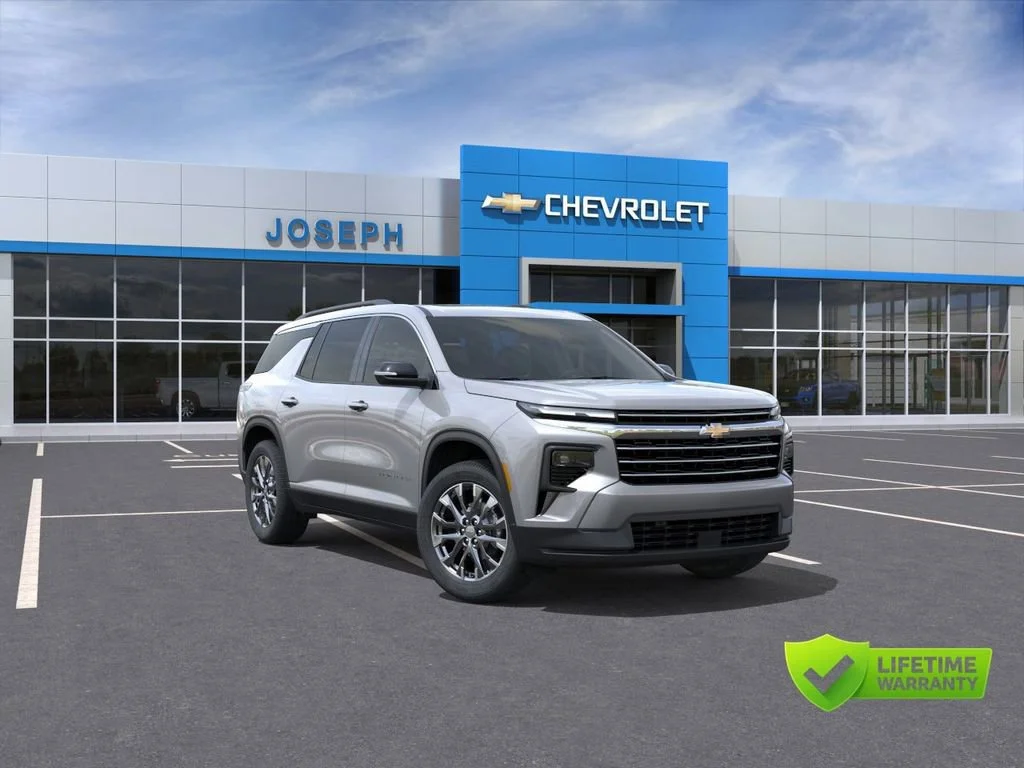 2026 Chevrolet Traverse FWD LT's photo
