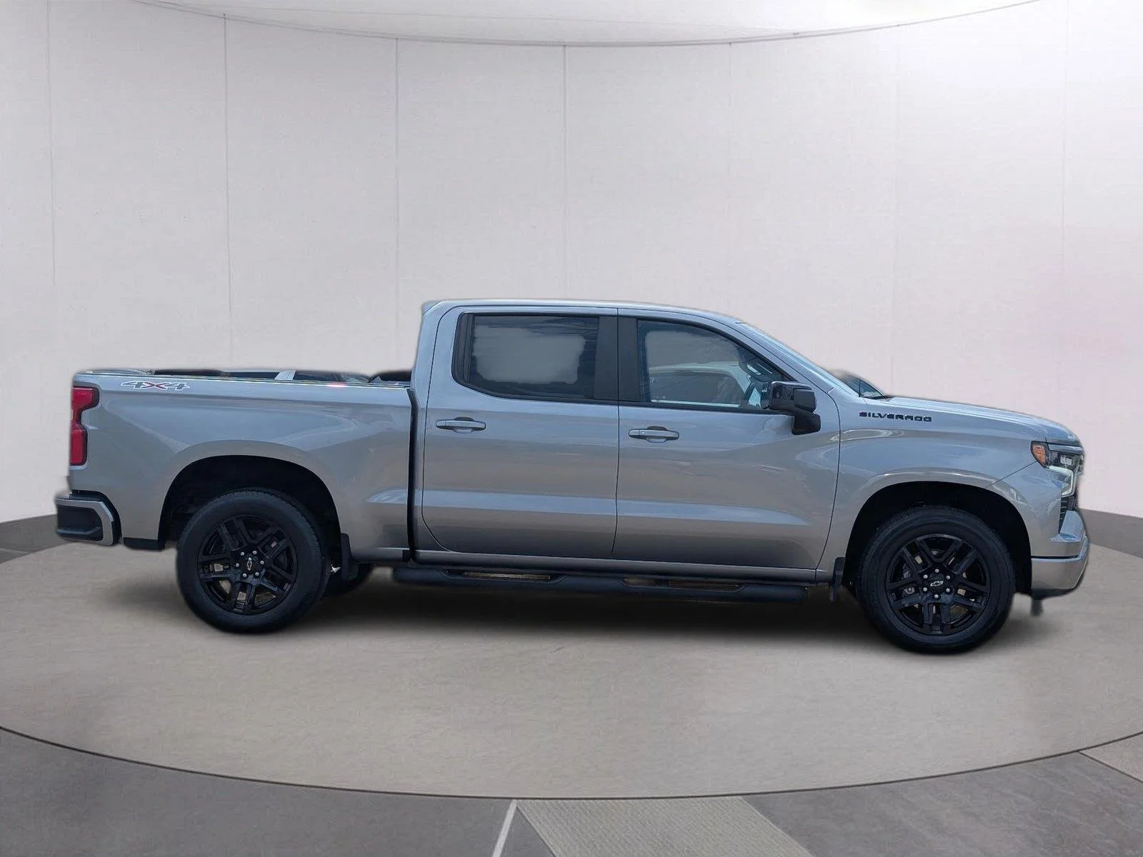 Used 2023 STERLING GRAY METALLIC Chevrolet RST image 7