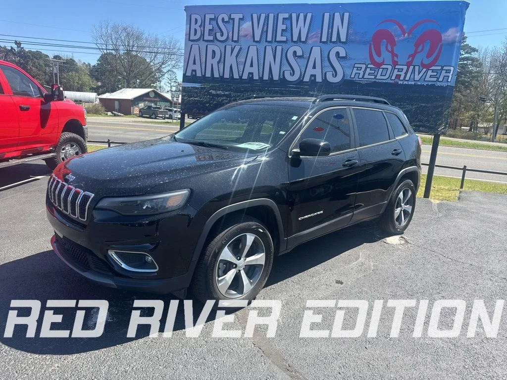 2022 Jeep Cherokee Limited 4X4's photo