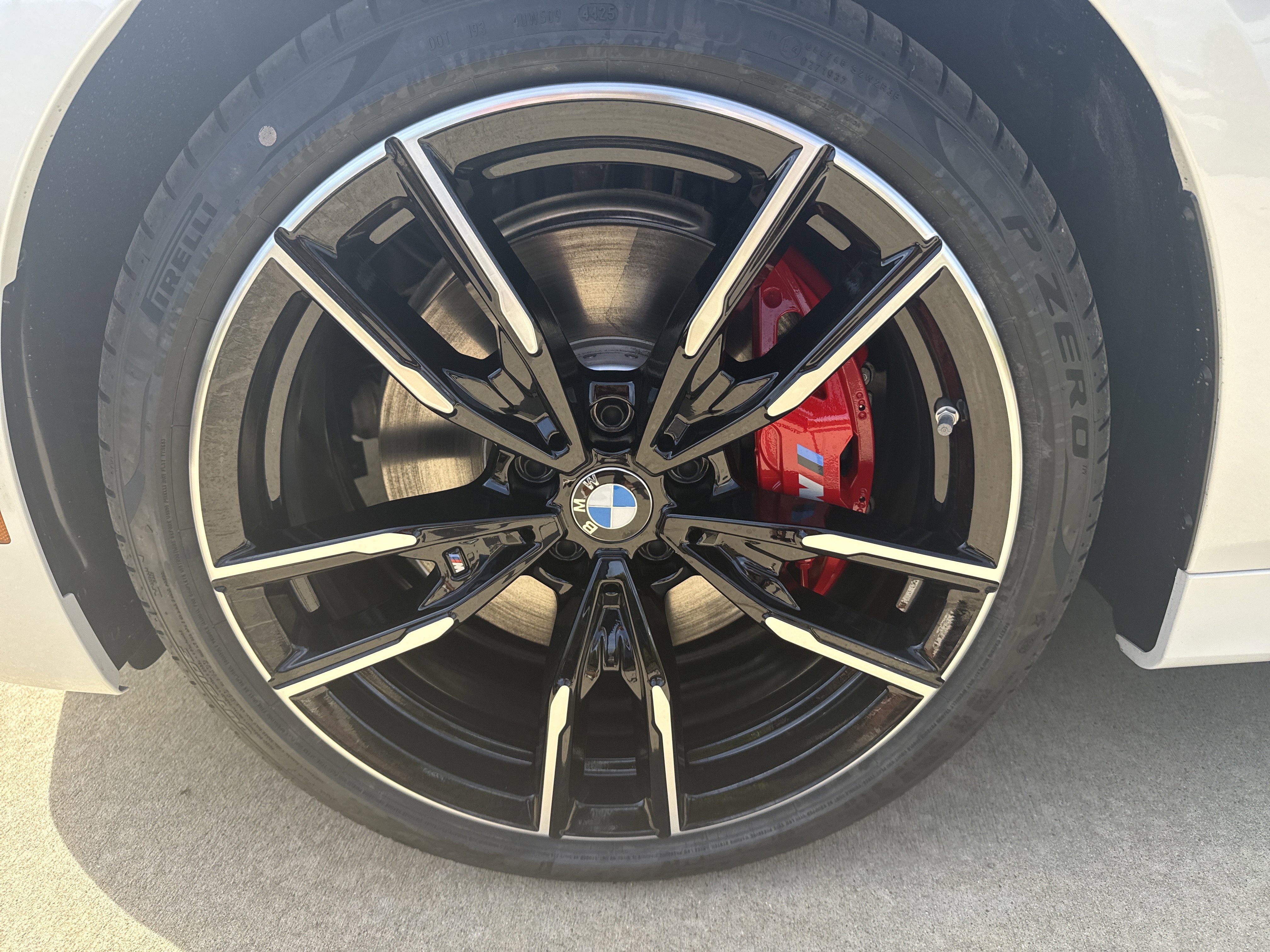New 2026 MINERAL WHITE BMW M440i xDrive image 27