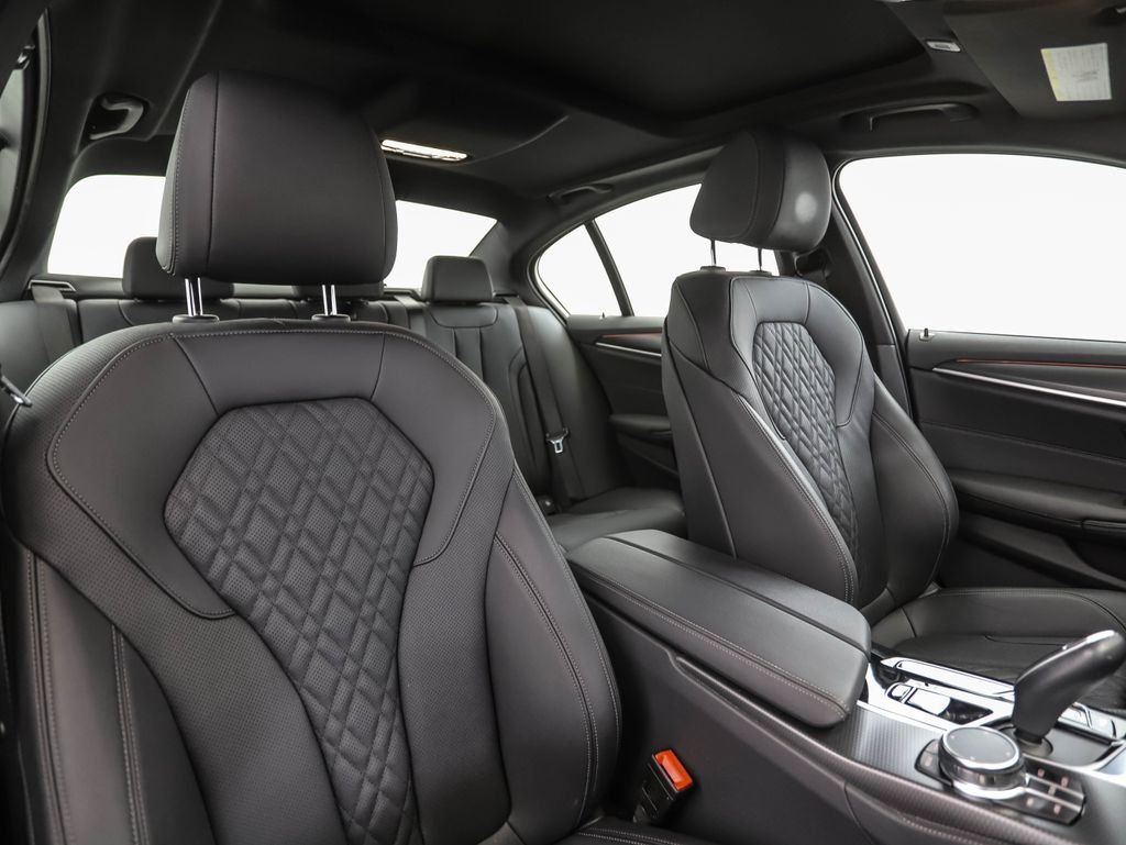 Used 2023 Black Sapphire Metallic BMW 530i xDrive image 30