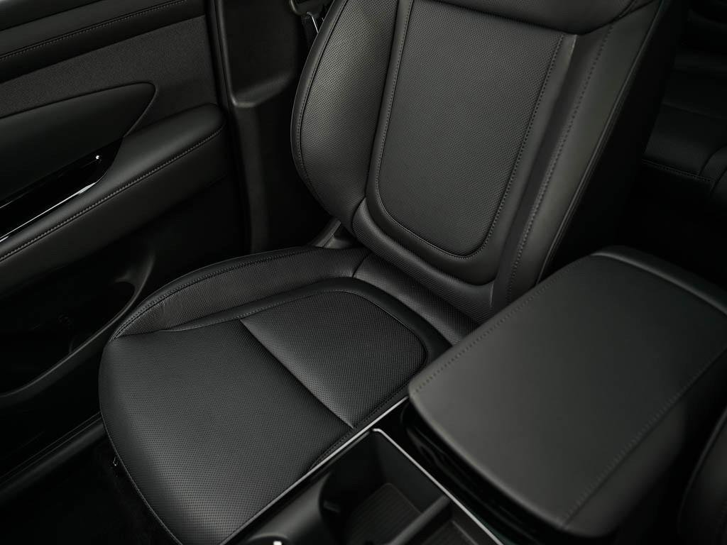 New 2026 Shimmering Silver Hyundai Limited AWD image 52