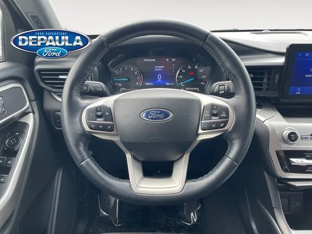 Certified Used 2022 Silver Ford XLT image 15