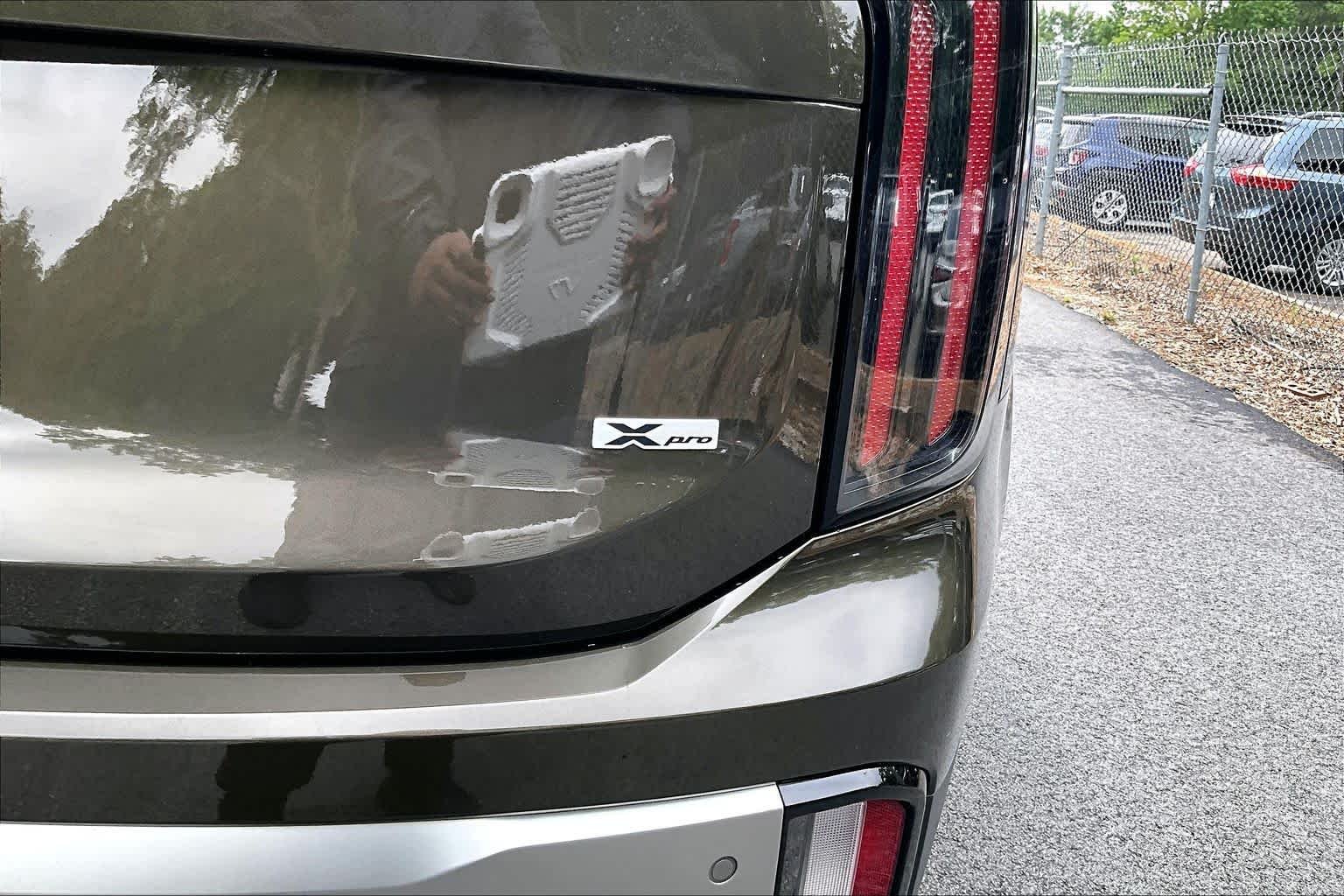 Used 2023 Dark Moss Kia SX X-Pro image 17