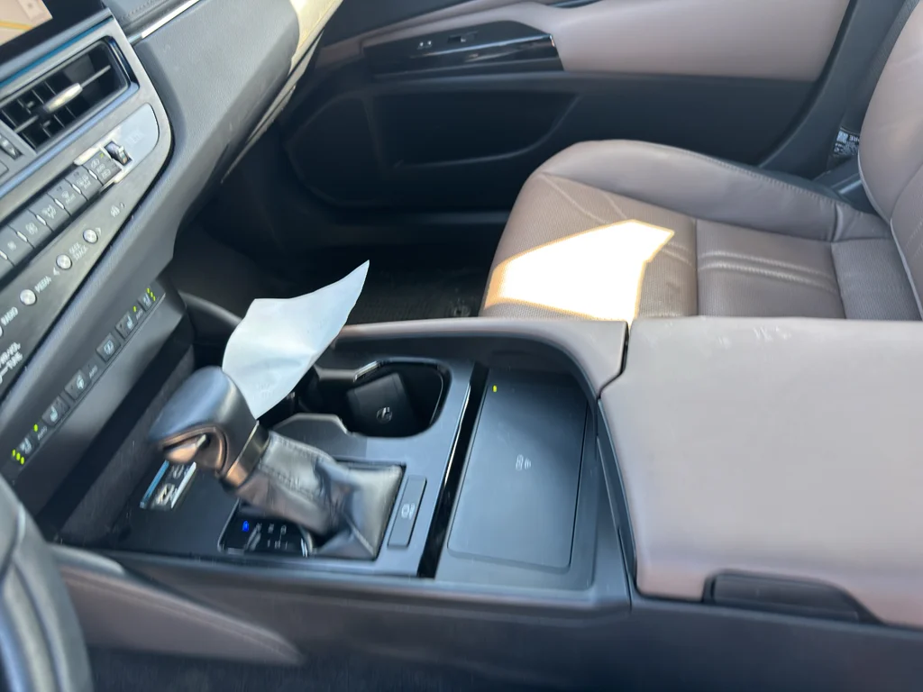 Used 2023 Eminent White Pearl Lexus Luxury image 13