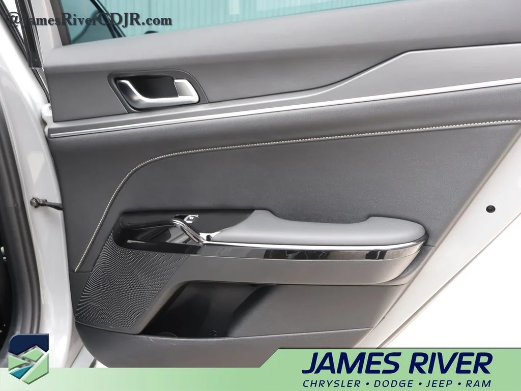 Used 2025 Gray Kia GT-Line image 11