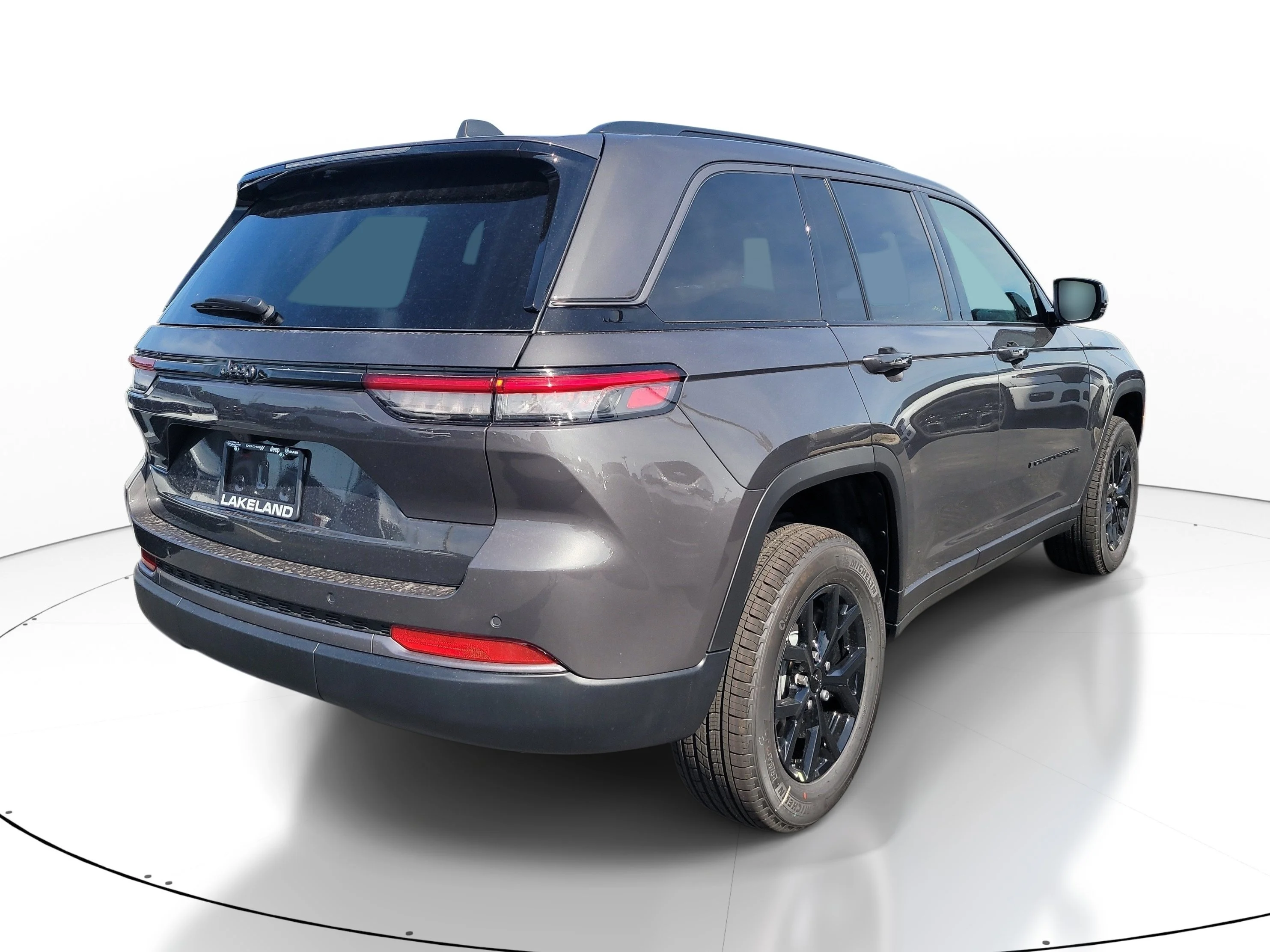 New 2026 Baltic Gray Metallic Clearcoat Jeep Laredo Altitude image 6
