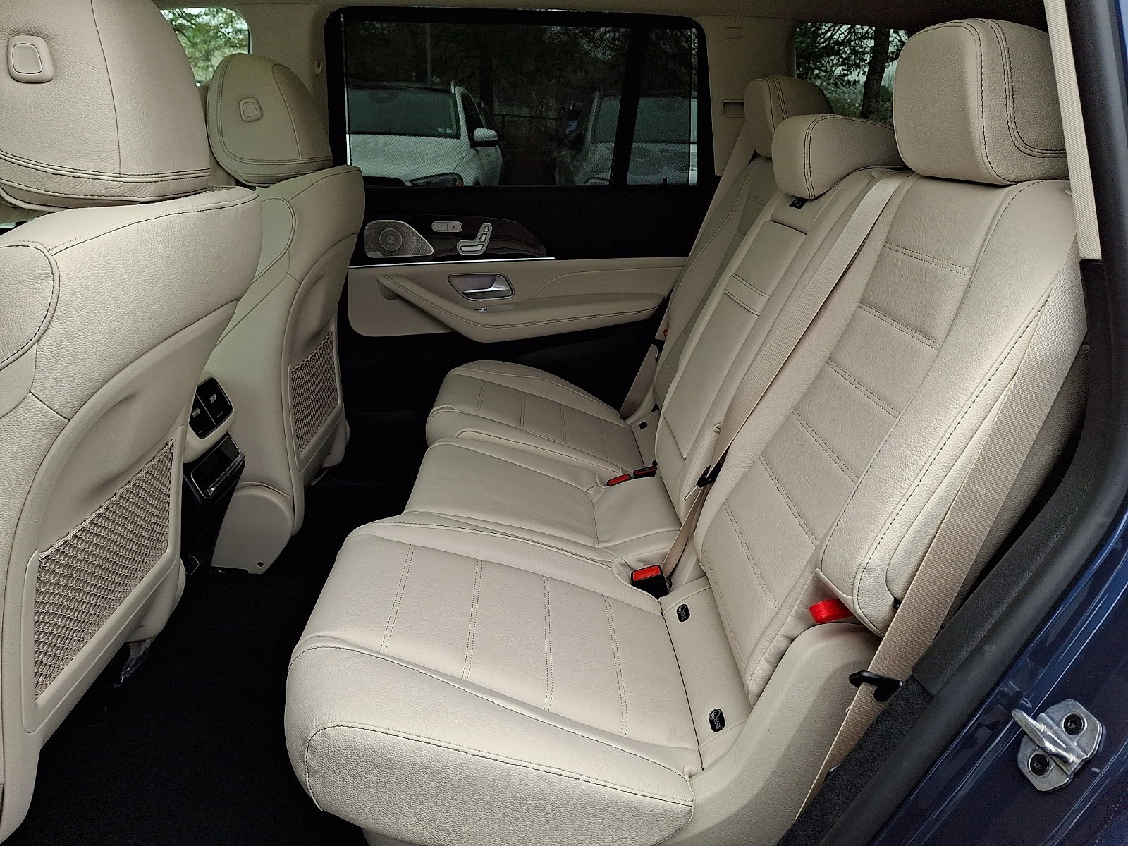 New 2026 Twilight Blue Metallic Mercedes-Benz GLS 450 image 33