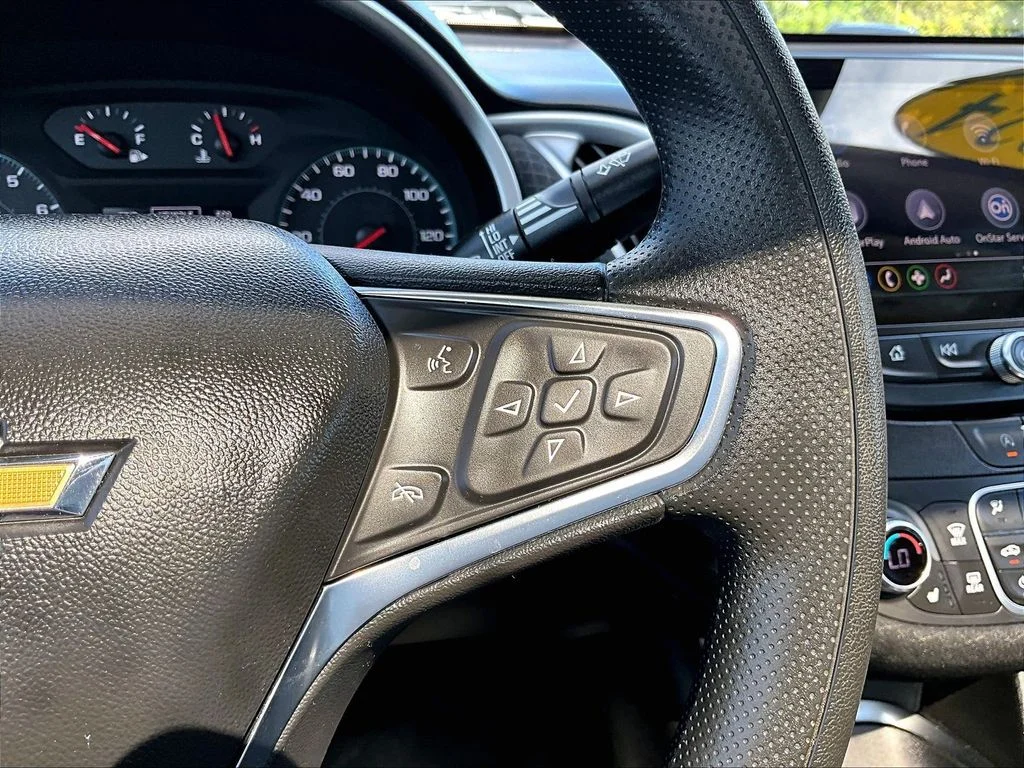 Used 2024 Blue Chevrolet LT image 14