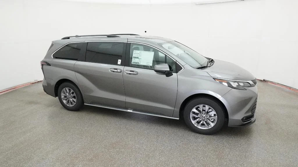 New 2026 Heavy Metal Toyota XLE image 8