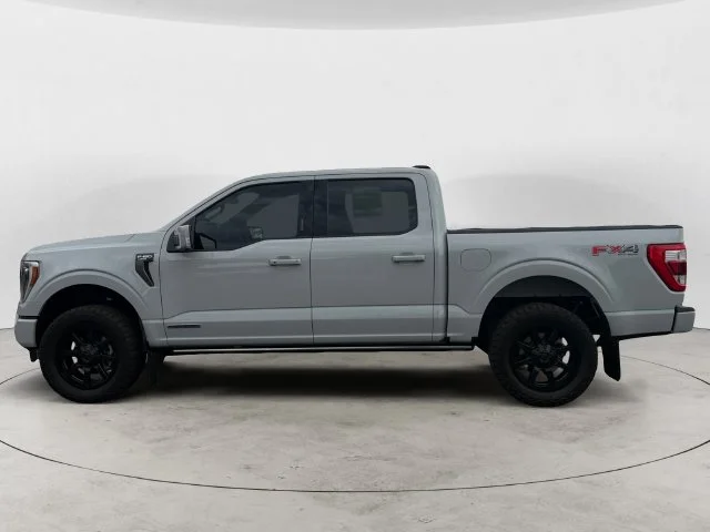 Used 2023 Gray Ford Lariat image 9