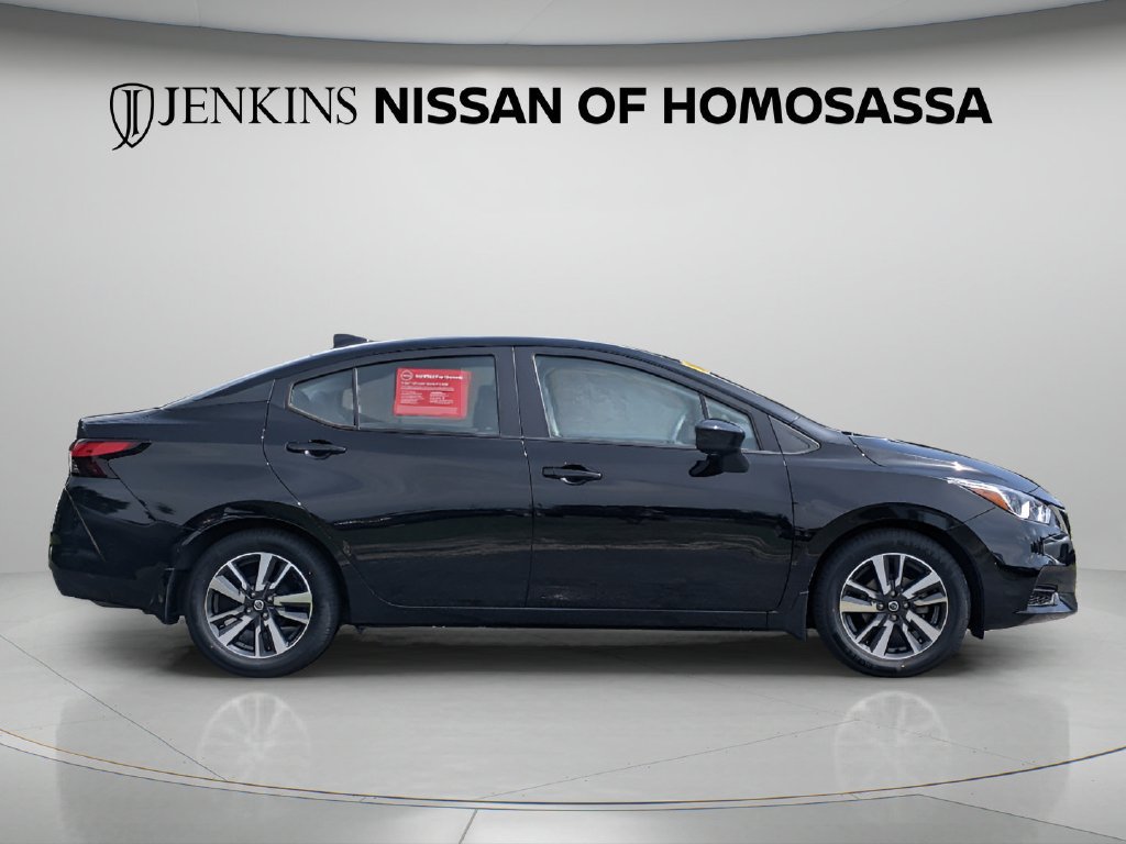 Used 2022 Black Nissan 1.6 SV image 2