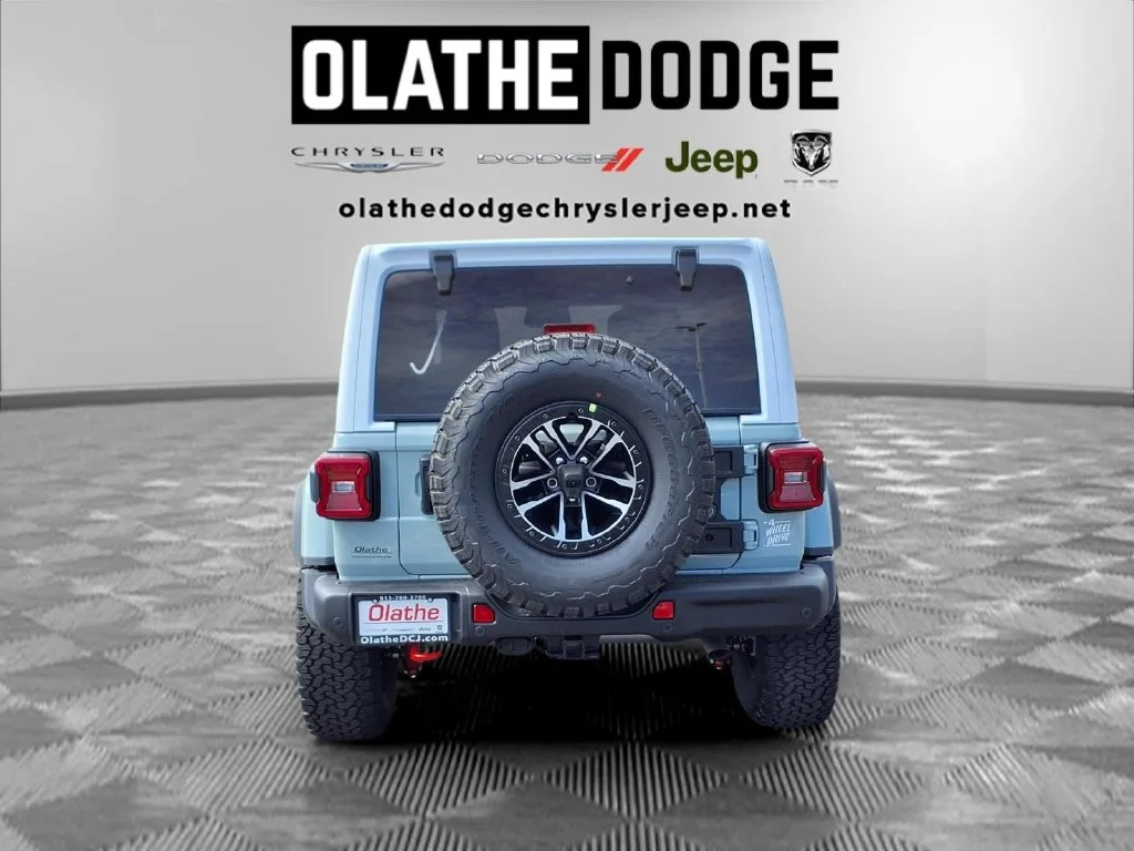 New 2027 Earl Clearcoat Jeep Rubicon X image 25