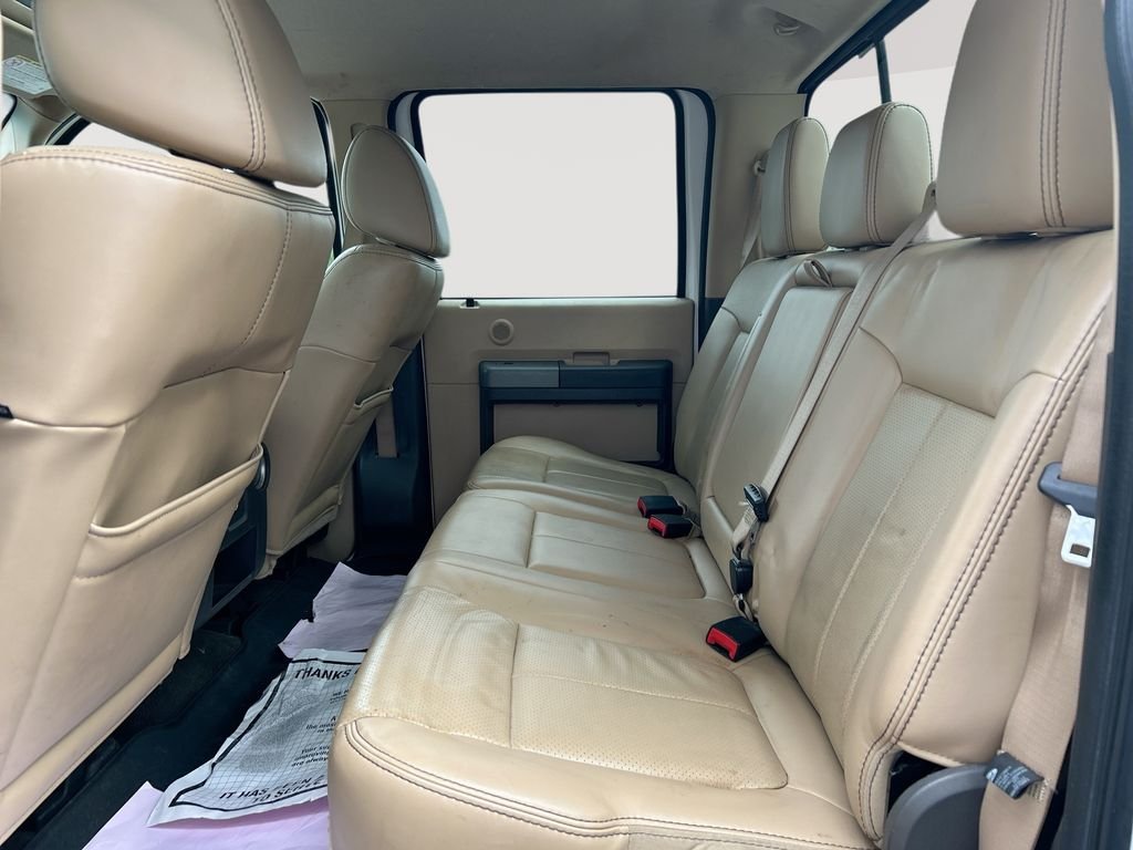 Used 2011  Ford Lariat image 22
