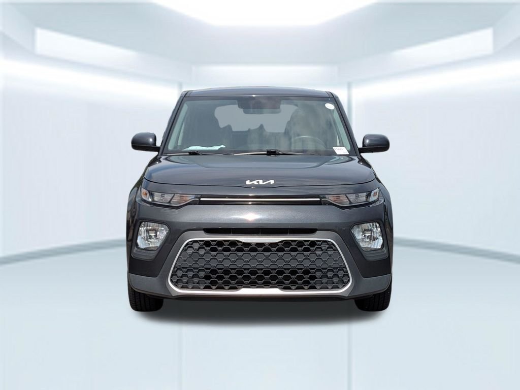 Used 2022 Gray Kia LX image 10