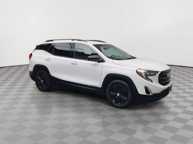 Used 2018 Summit White GMC SLE image 39