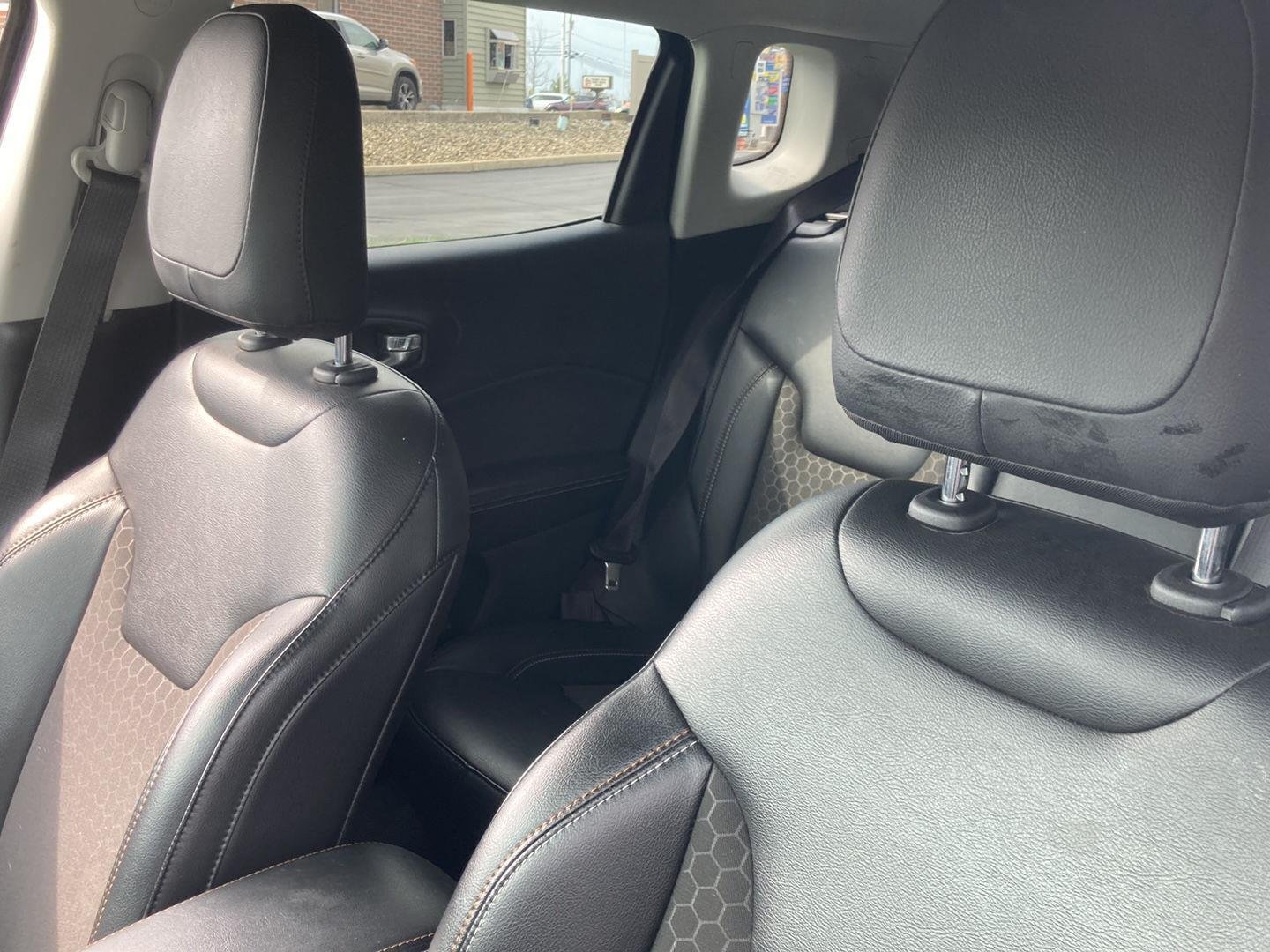 Used 2021 Jazz Blue Pearlcoat Jeep Latitude image 13