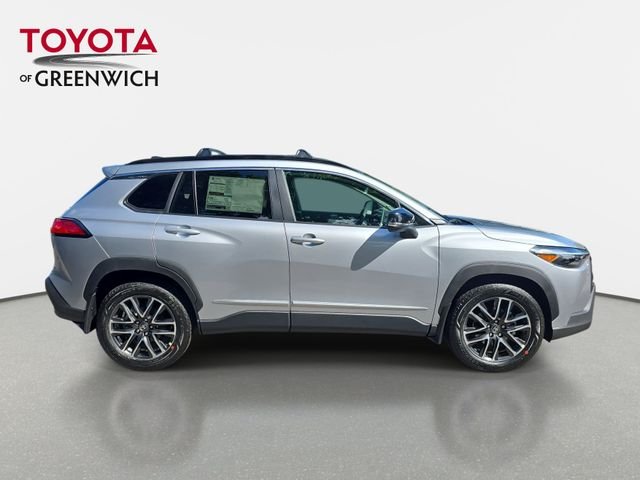 New 2026 Sonic Silver Toyota XLE image 2