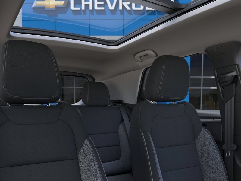 New 2026 Summit White Chevrolet LT image 24