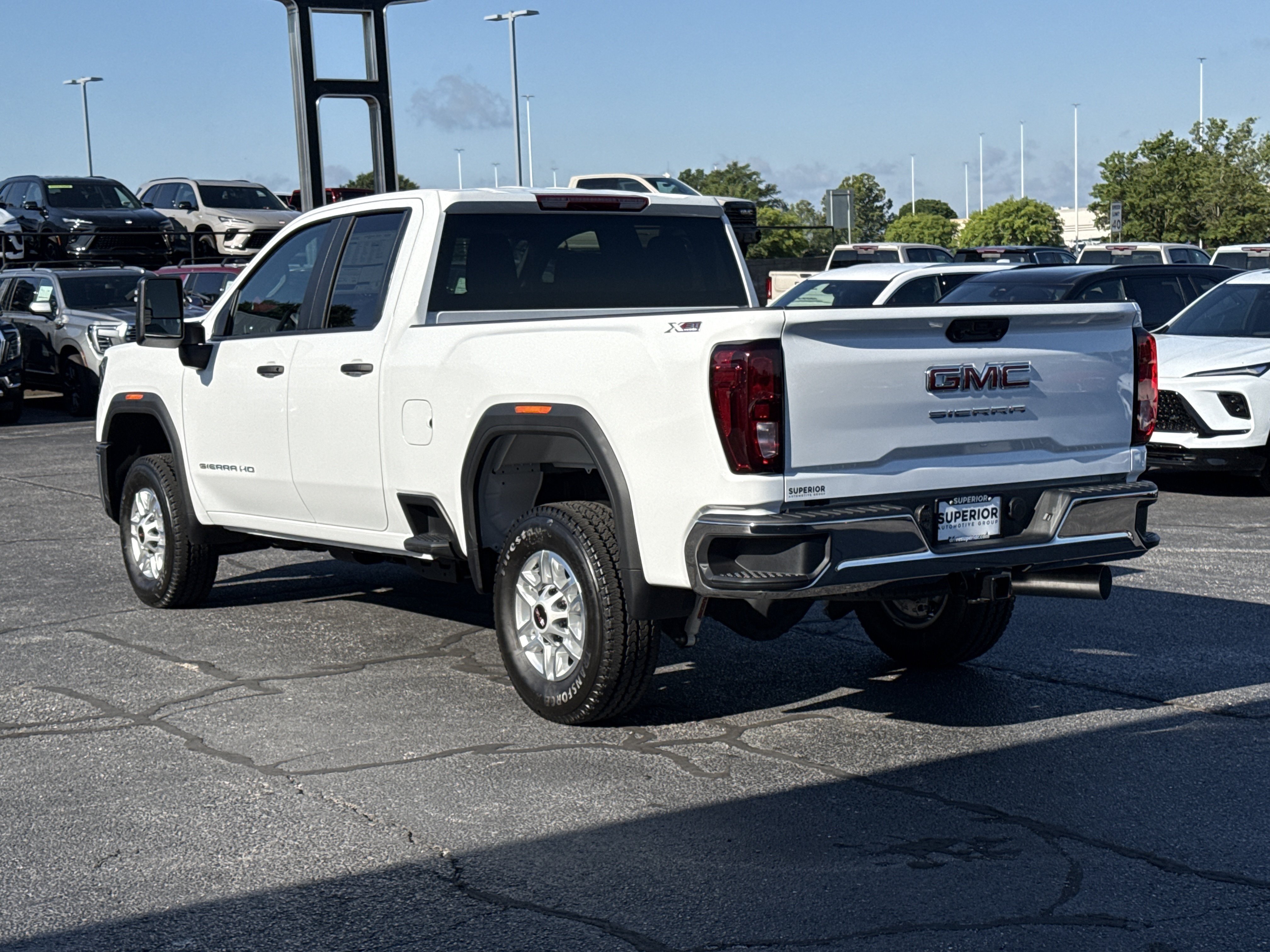 New 2026 Summit White GMC Pro image 10
