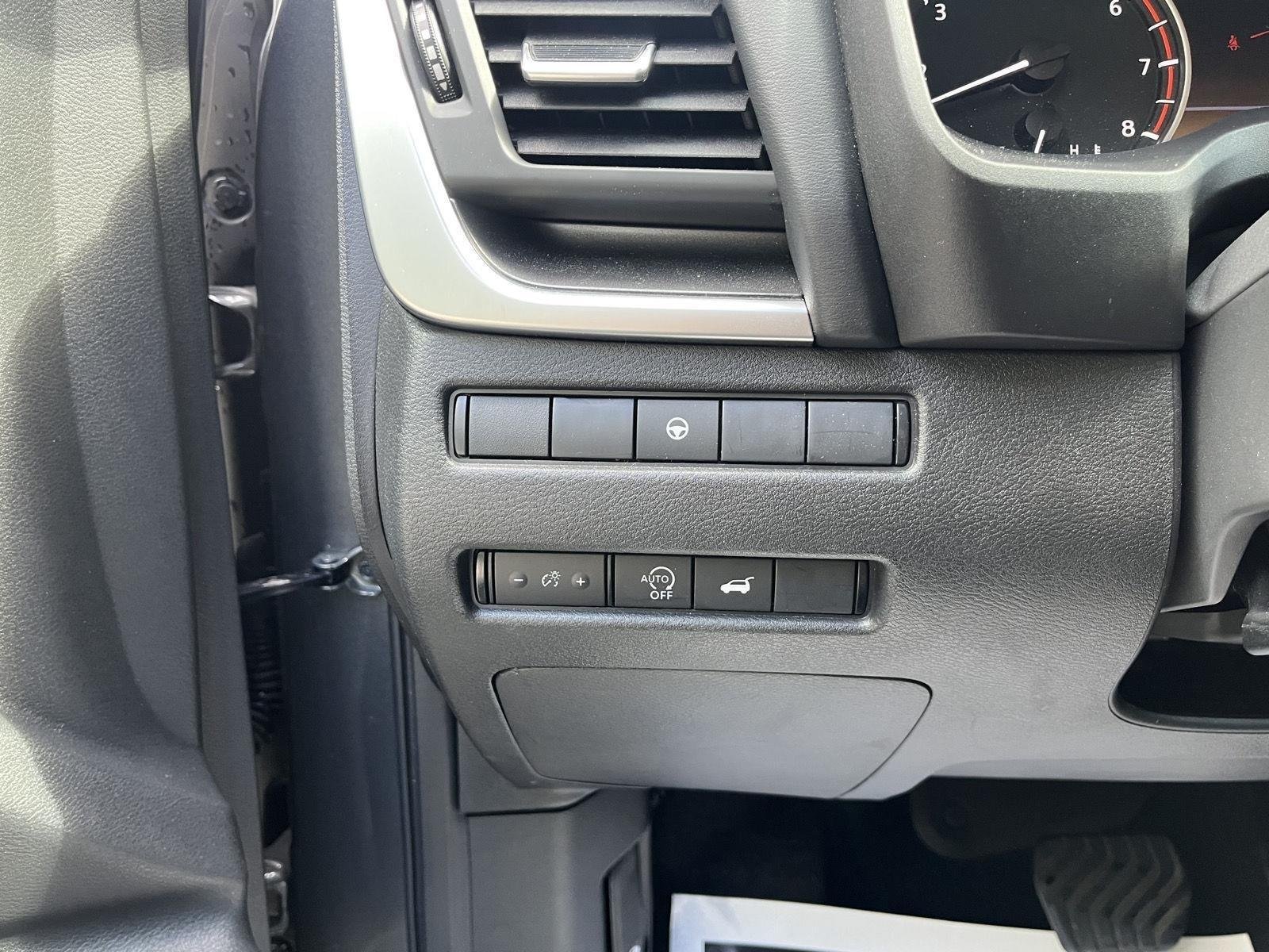 Used 2025 Gun Metallic Nissan SV image 30