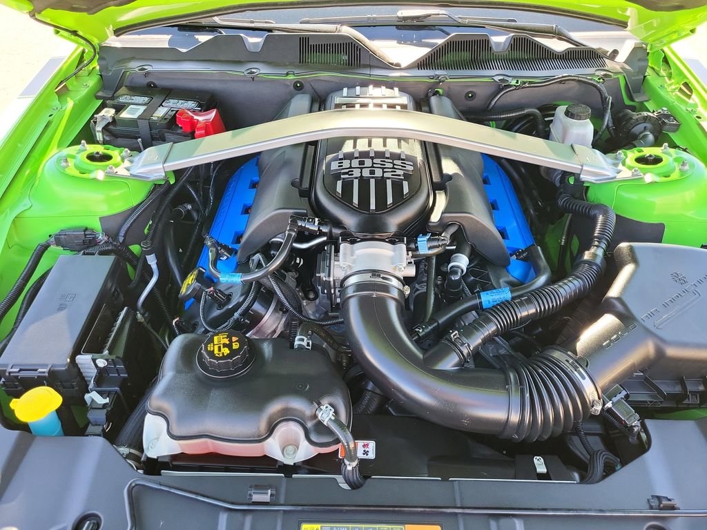 Used 2013 Green Ford Boss 302 image 16