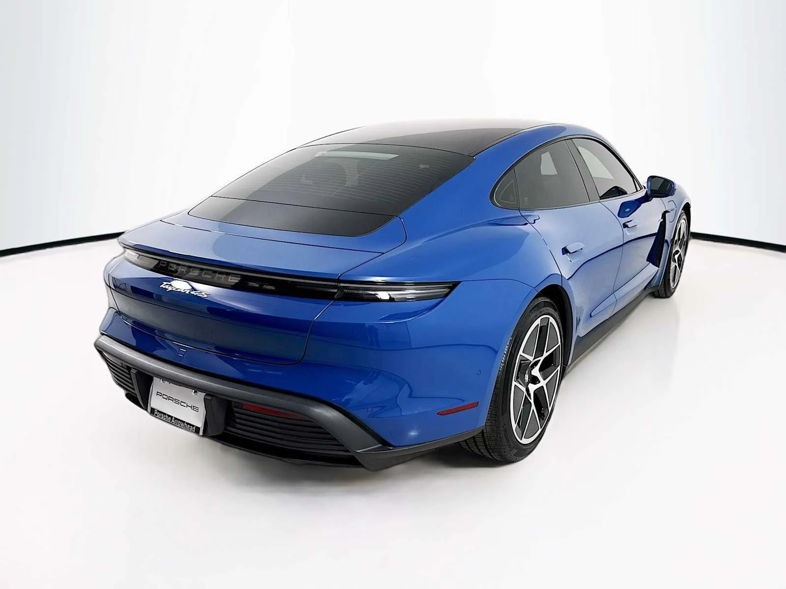 New 2026 Neptune Blue Porsche 4S image 9