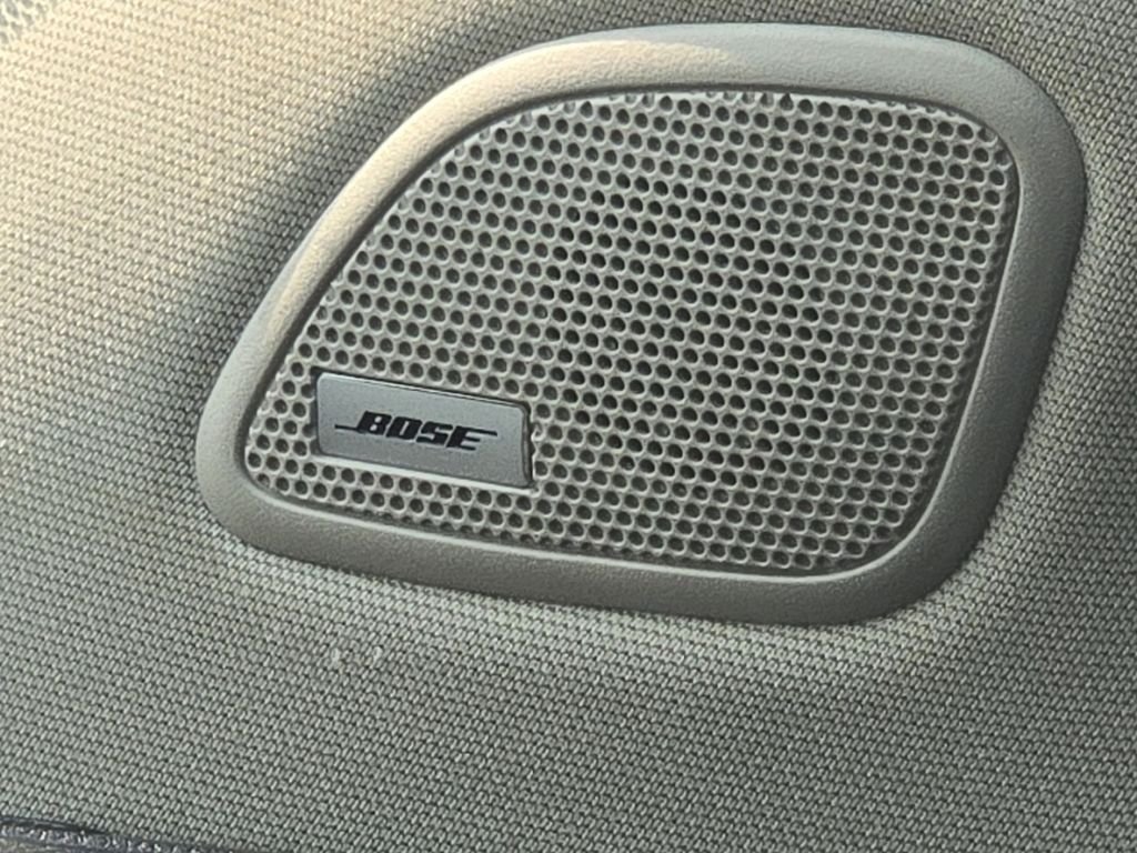 Used 2020 Gray Nissan SL image 24