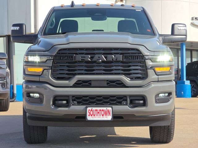 New 2026 Ceramic Gray Clear-Coat Exterior Paint RAM Big Horn image 2
