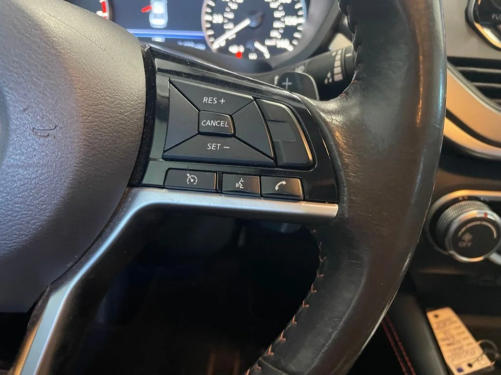 Used 2023 White Nissan 2.5 SR image 14