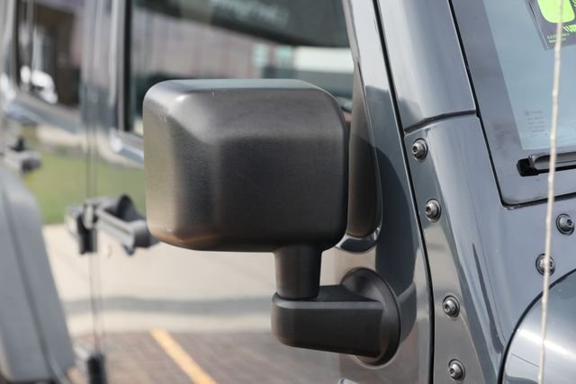 Used 2017 Gray Jeep Unlimited Sport image 26