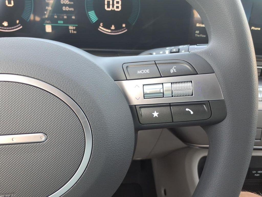 New 2027 Gray Hyundai SE FWD image 18